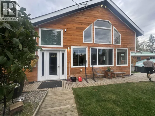 3168 COPELAND ROAD, Quesnel, British Columbia V2J6P7