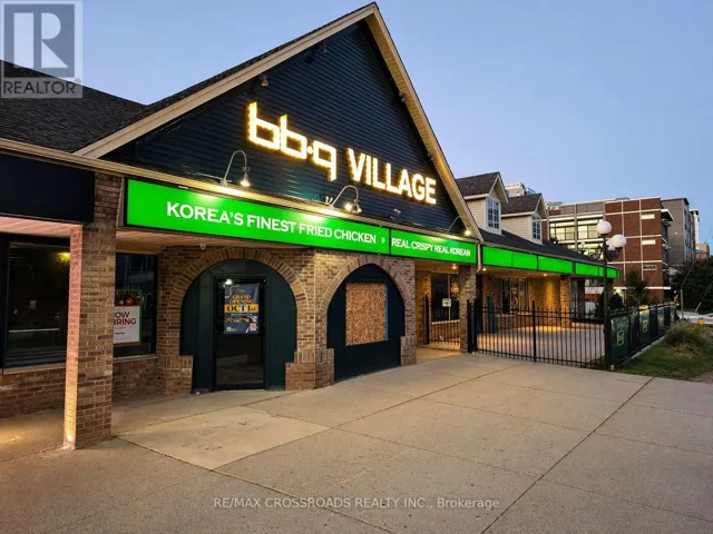 140 UNIVERCITY AVENUE W, Waterloo, Ontario N2L6J3