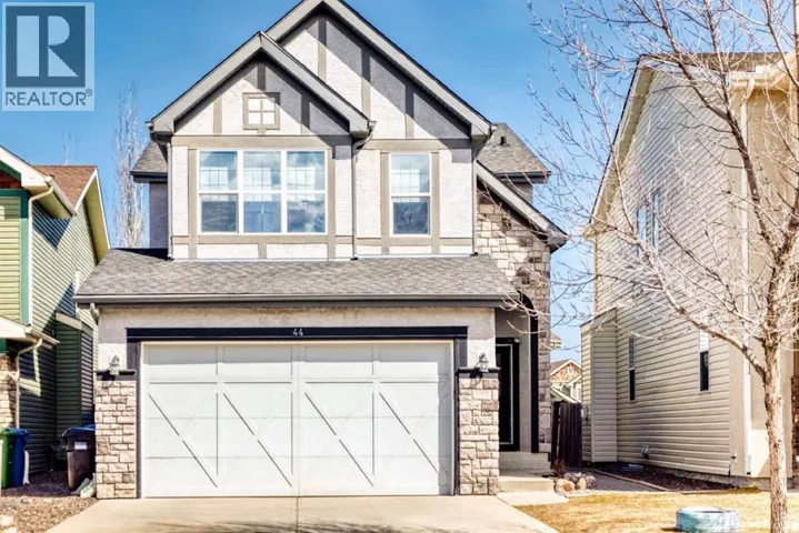 44 Aspen Hills Close SW, Calgary, Alberta T3H0C6