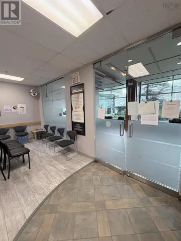 102 5991 Spring Garden Road, Halifax, Nova Scotia B3H1Y6