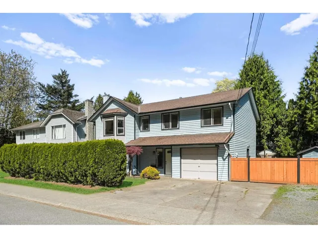 34671 IMMEL STREET, Abbotsford, British Columbia V2S4T8