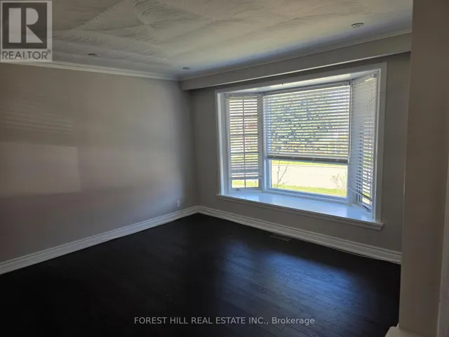 368 FESSERTON ROAD, Richmond Hill (Crosby), Ontario L4C1G2