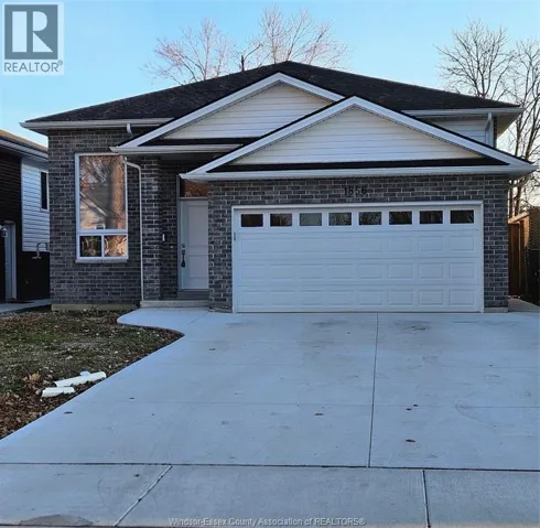 1858 BUCKINGHAM, Windsor, Ontario N8T2A8