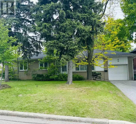40 CASWELL DRIVE, Toronto (Newtonbrook East), Ontario M2M3M3