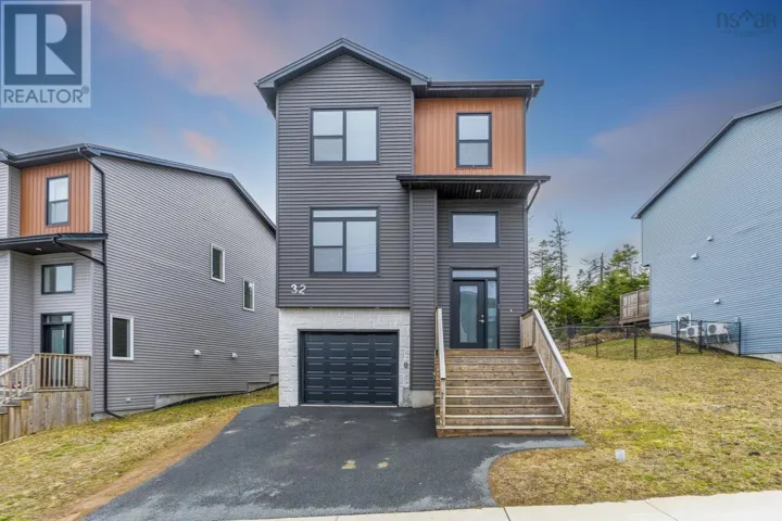 32 Higgins Avenue, Beechville, Nova Scotia B3T1A7