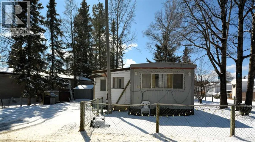 35, 810 56 Street, Edson, Alberta T7E1Y3