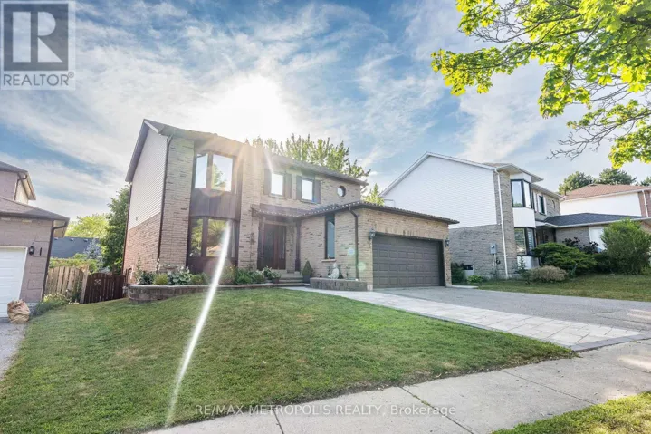 UPPER - 22 MAYFLOWER STREET, Whitby (Blue Grass Meadows), Ontario L1N8A9