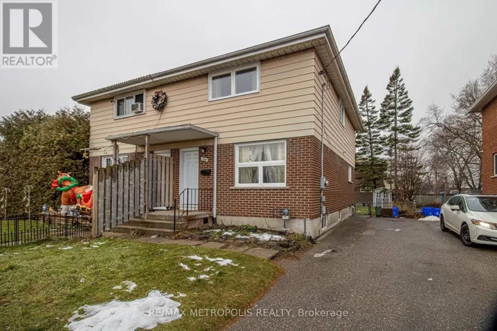 1098 CEDAR STREET, Oshawa (Lakeview), Ontario L1J3R9