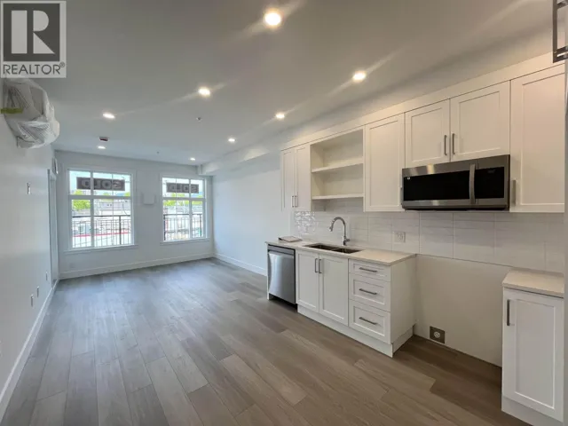 316 22348 NORTH AVENUE, Maple Ridge, British Columbia V2X8T2