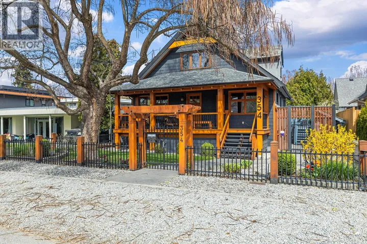 354 Burne Avenue, Kelowna, British Columbia V1Y5P1
