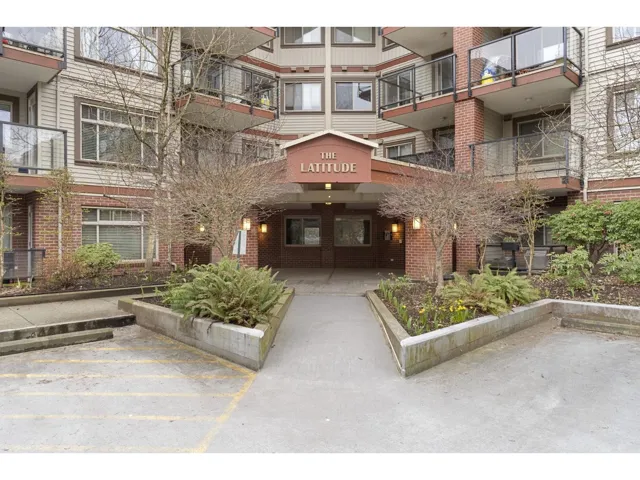 118 2233 MCKENZIE ROAD, Abbotsford, British Columbia V2S4A1