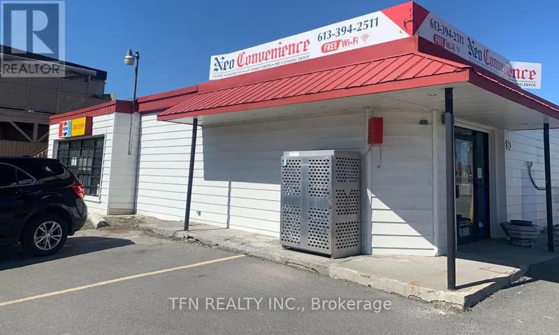 80 DUFFERIN AVENUE, Quinte West (Trenton Ward), Ontario K8V5E1