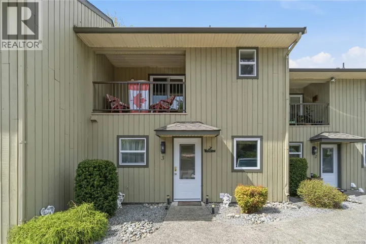 3 3350 Island Hwy, Qualicum Beach, British Columbia V9K2S2
