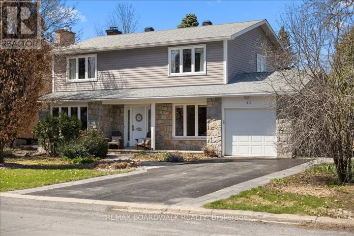 1912 OAKDEAN CRESCENT, Ottawa, Ontario K1J6H3