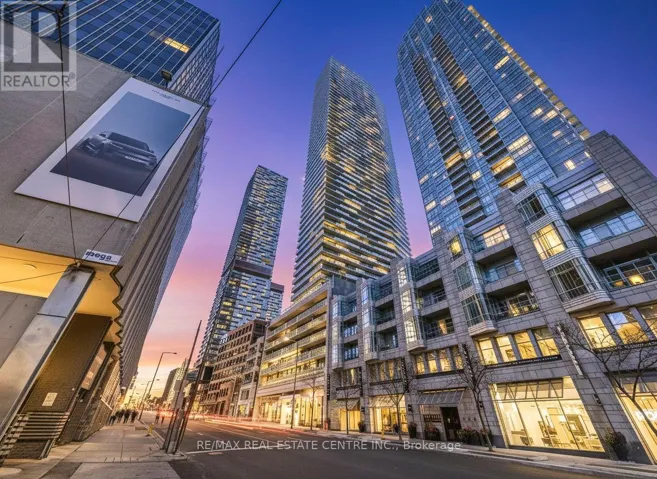 5404 - 2221 YONGE STREET, Toronto (Mount Pleasant West), Ontario M4S0B8