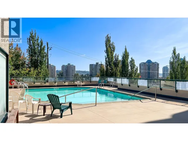L2 1026 QUEENS AVENUE, New Westminster, British Columbia V3M6B2