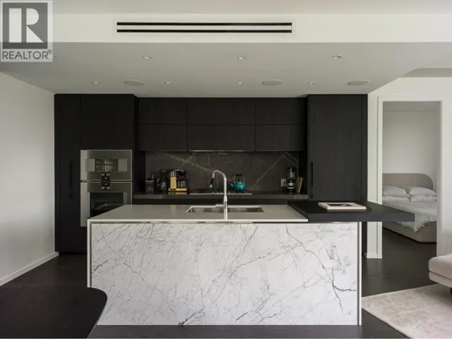 406 1601 QUEBEC STREET, Vancouver, British Columbia V6A0J9