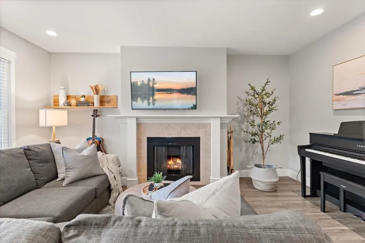 9204 MCBRIDE STREET, Langley, British Columbia V1M2R7