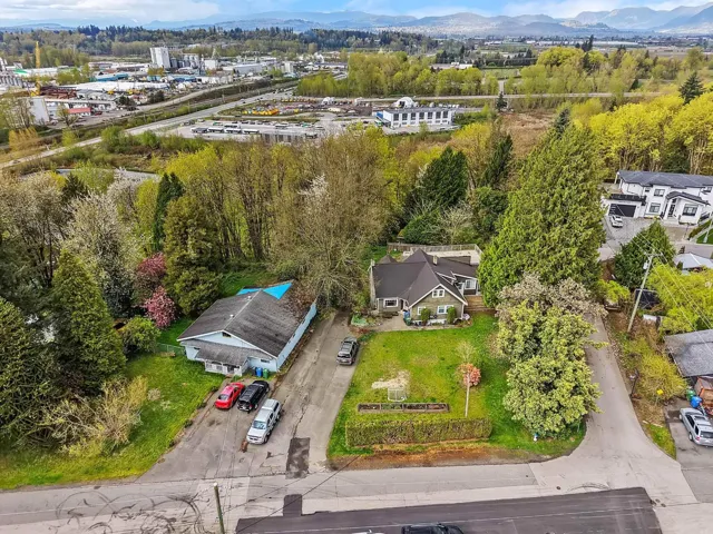 33983-33991 MCCRIMMON DRIVE, Abbotsford, British Columbia V2S2V2