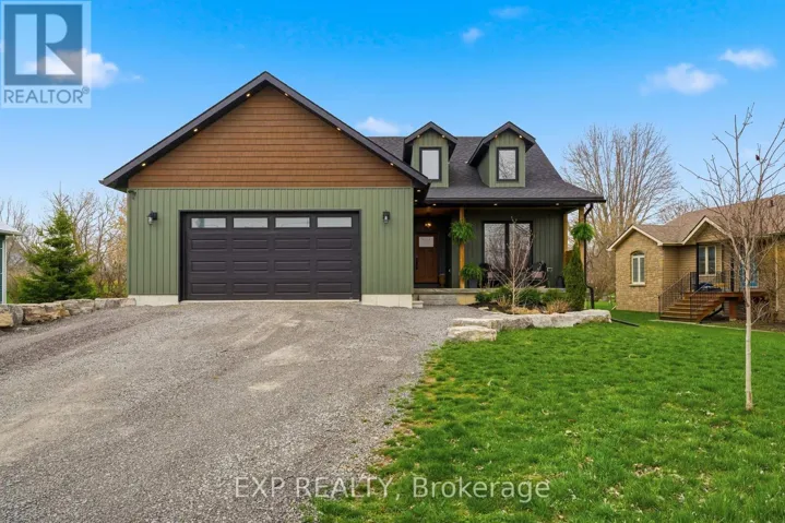 11 LIPSON AVENUE, Prince Edward County (Ameliasburg Ward), Ontario K0K1T0