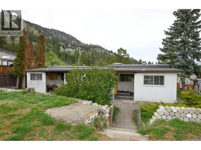 861 KLAHANIE Drive, Kamloops, British Columbia V2C5R1