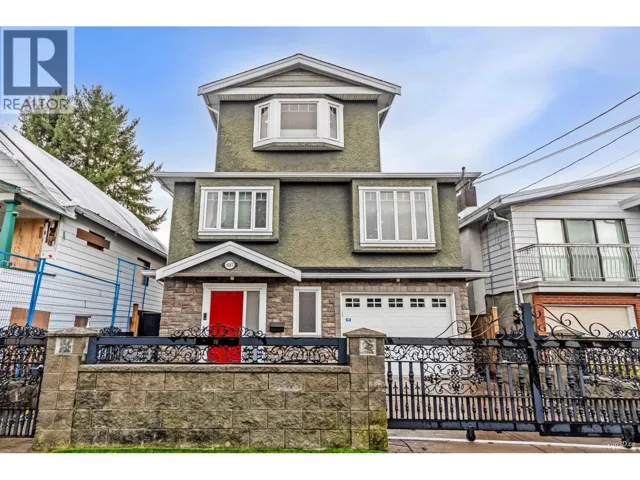 6167 COMMERCIAL STREET, Vancouver, British Columbia V5P3P2