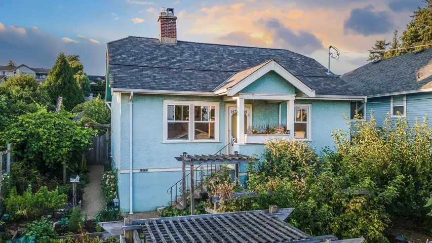 33433 3 AVENUE, Mission, British Columbia V2V1P3