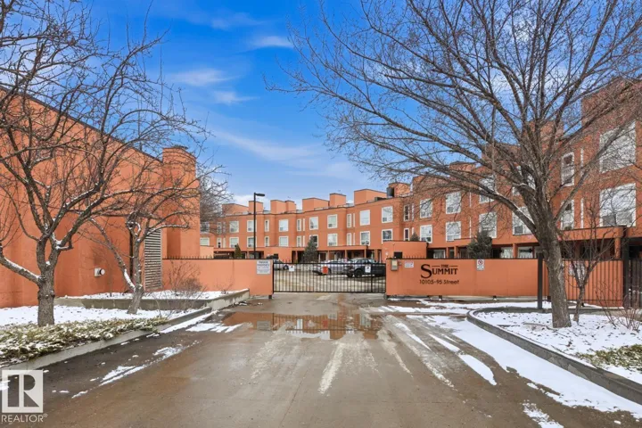 #115 10105 95 ST NW, Edmonton, Alberta T5H4M4