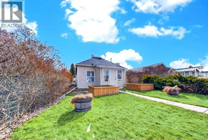 313 5 Street, Irricana, Alberta T0M1B0