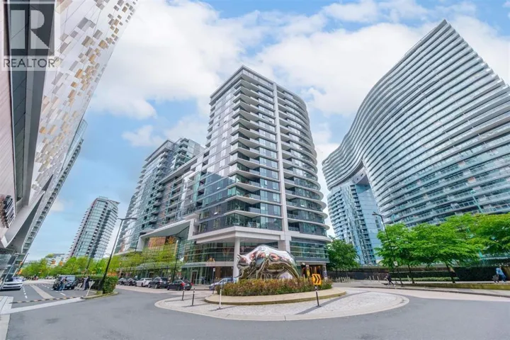 1817 68 SMITHE STREET, Vancouver, British Columbia V6B0P4