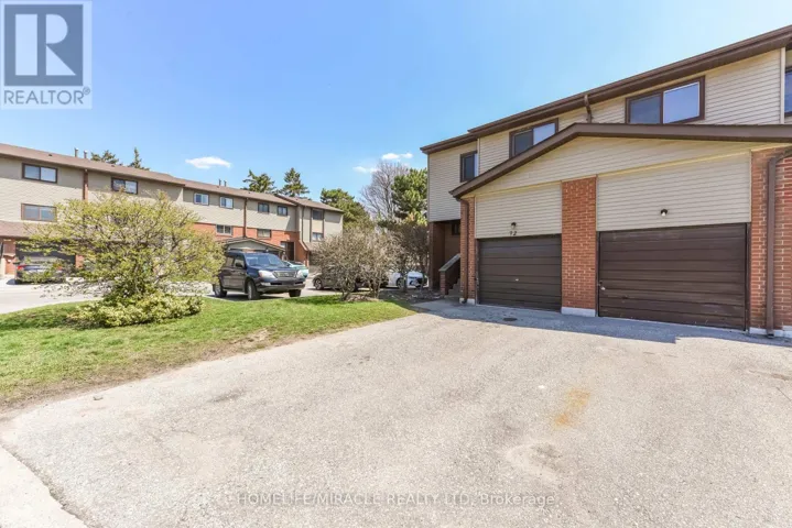 72 - 72 CARLETON PLACE, Brampton (Bramalea West Industrial), Ontario L6T3Z4