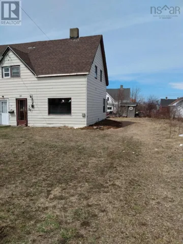 25 fourth Street, Glace Bay, Nova Scotia B1A4H5