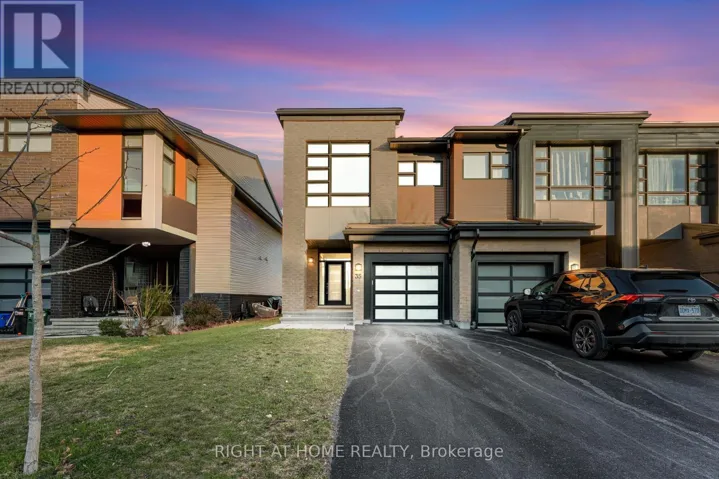 35 PLANK STREET, Ottawa, Ontario K2V0M8