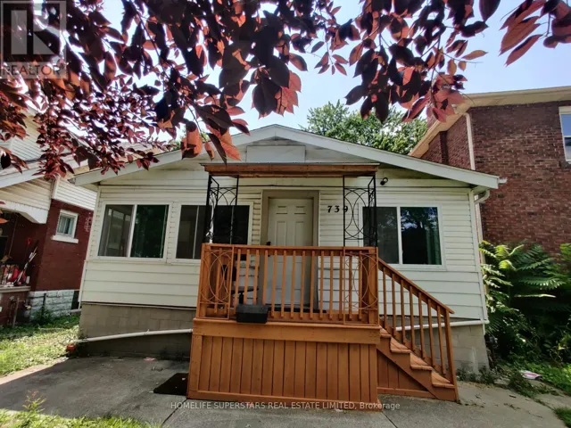 739 CAMPBELL AVENUE, Windsor, Ontario N9B2H6