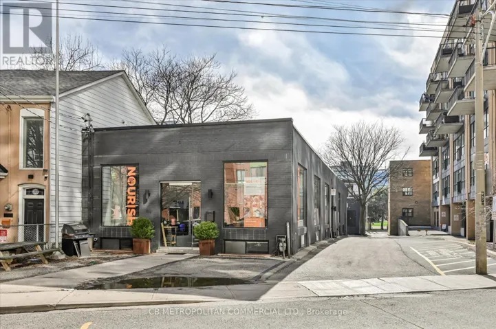 201 NIAGARA STREET, Toronto (Niagara), Ontario M5V1C9