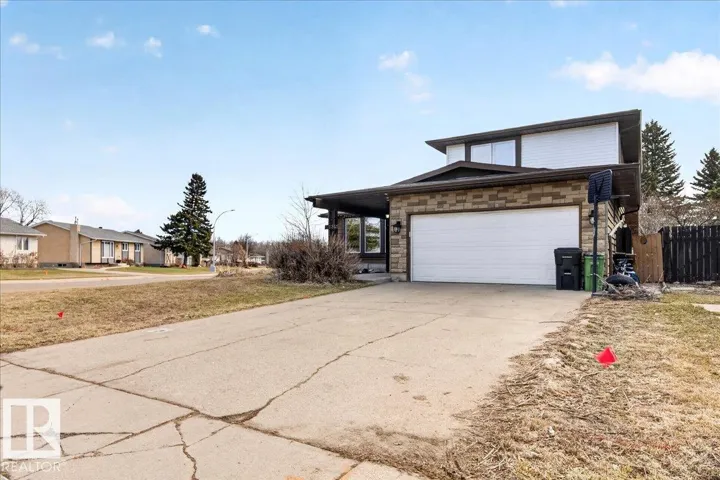 15815 124 ST NW, Edmonton, Alberta T5X2W8
