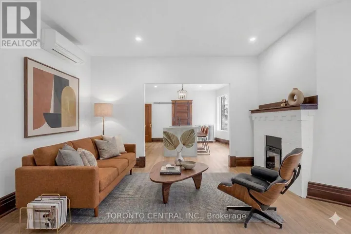 MAIN - 171 PARKSIDE DRIVE, Toronto (High Park-Swansea), Ontario M6R2Y9