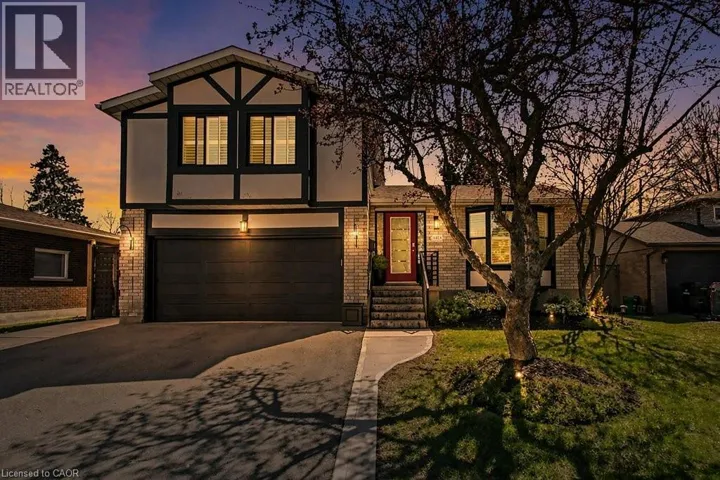 71 ESTHER Avenue, Cambridge, Ontario N1S4L7