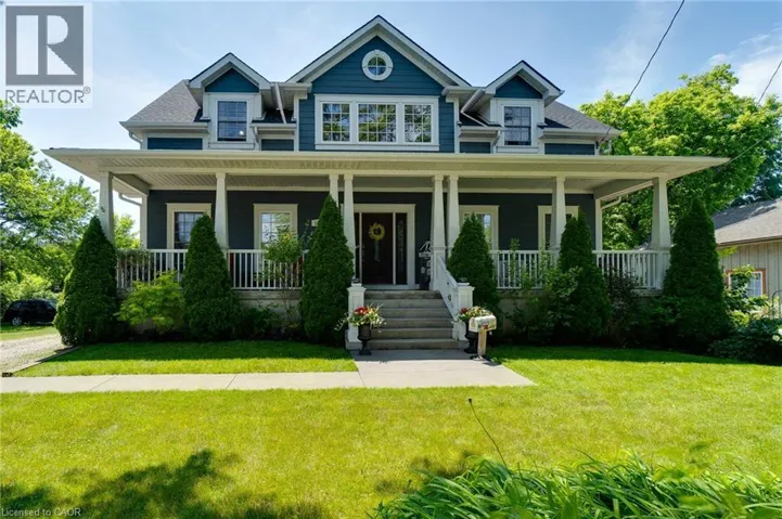1026 BEACH Boulevard, Hamilton, Ontario L8H6Z4