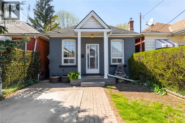 73 NORMAN Street, Hamilton, Ontario L8H4J4