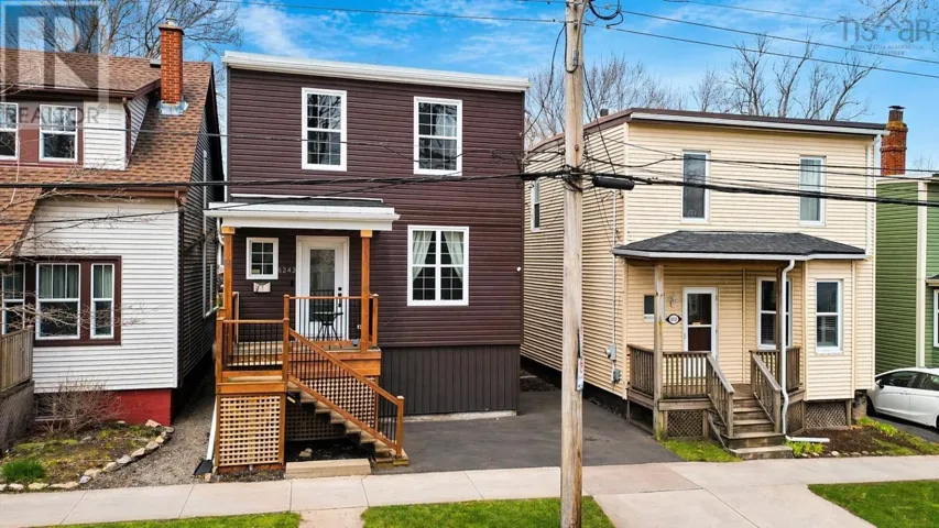 6243 Seaforth Street, Halifax, Nova Scotia B3L1R1