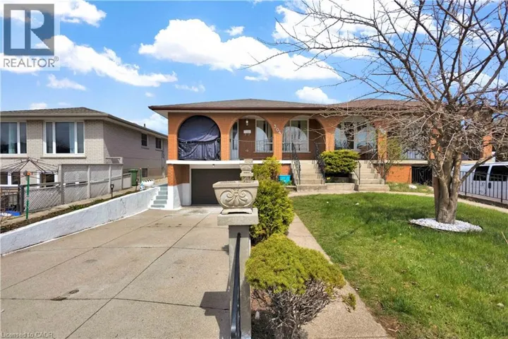 304 CELTIC Drive, Stoney Creek, Ontario L8E3S2