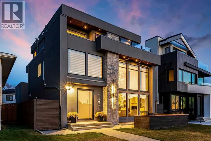 122 13 Street NE, Calgary, Alberta T2E4S1