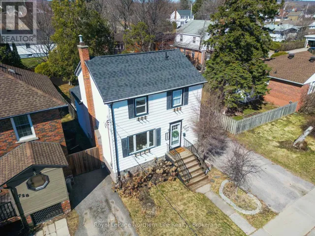 724 BLOEM STREET, North Bay (West End), Ontario P1B4Z7