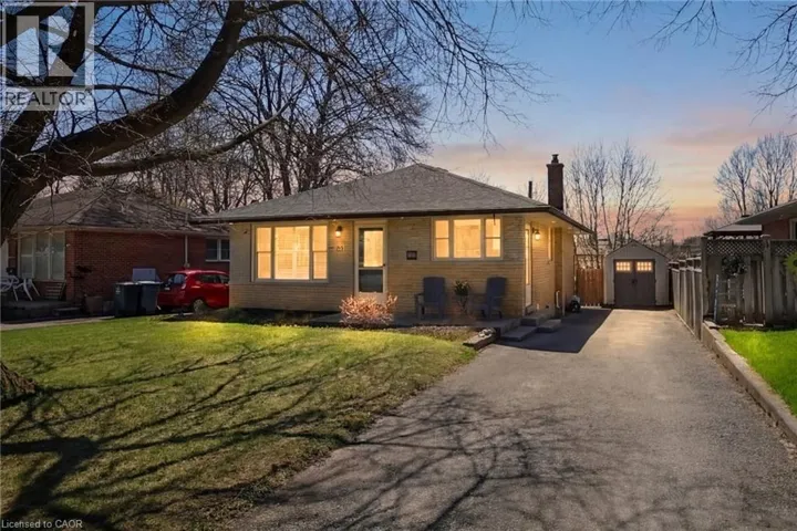 48 KNIGHTSWOOD Boulevard, Guelph, Ontario N1E3W5
