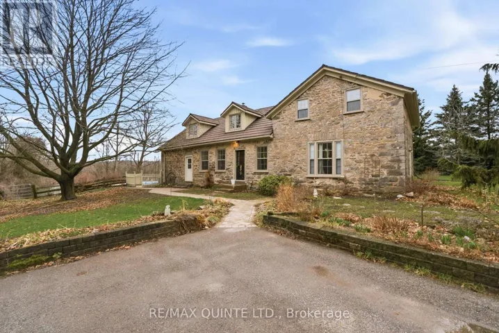 1405 CLEARVIEW ROAD, Centre Hastings, Ontario K0K2Y0