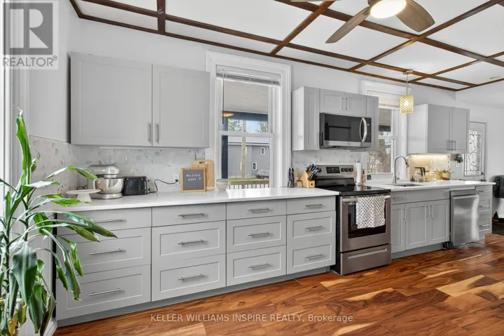 22 CONCESSION STREET W, Westport, Ontario K0G1X0