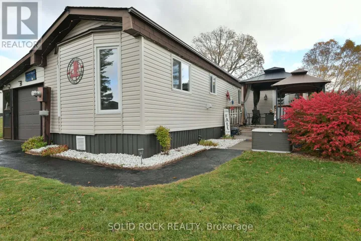 26 EVERGREEN LANE, McNab/Braeside, Ontario K0A3L0
