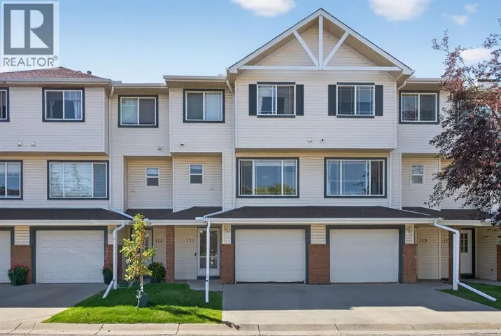 121 Rocky Ridge Court NW, Calgary, Alberta T3G4S7