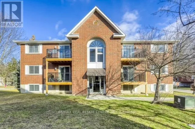 902 - 565 GREENFIELD AVENUE, Kitchener, Ontario N2C2P5